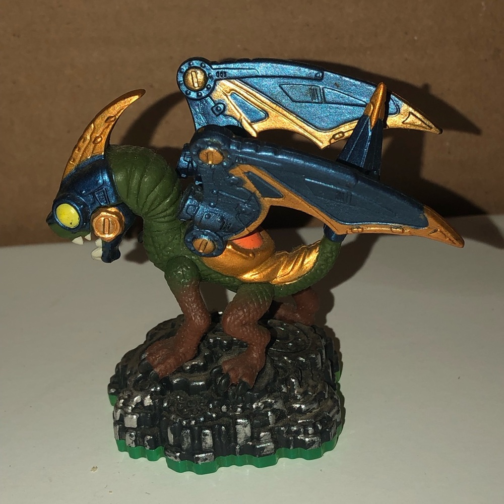 3/$20 Skylanders - Drobot